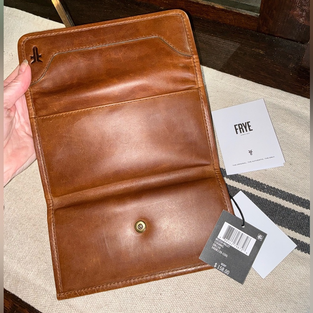 NWT Frye Leather Melissa Trifold Continental Snap Wallet Cognac Brown $158 - Picture 12 of 13